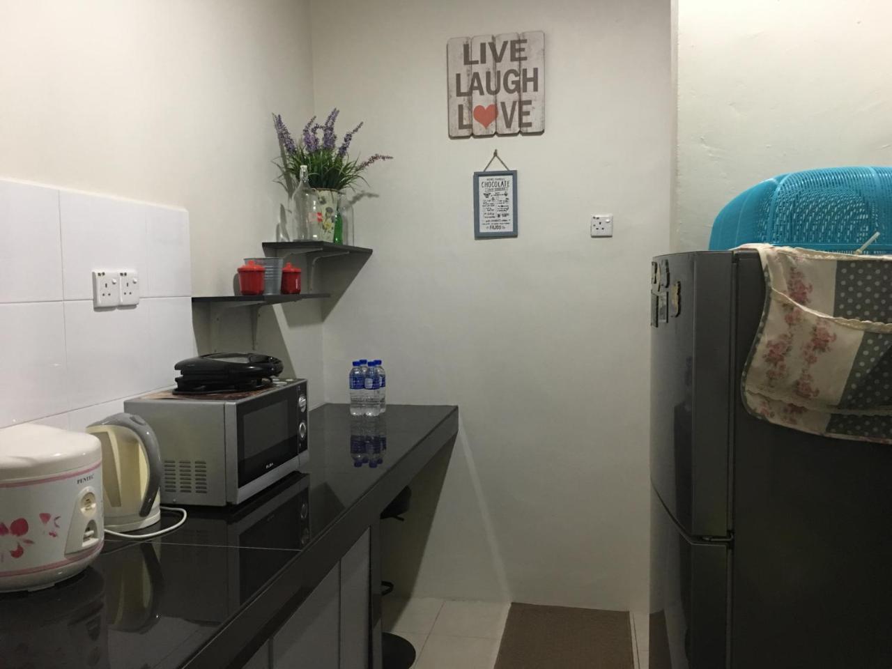 Miker Homestay Сери-Искандар Экстерьер фото